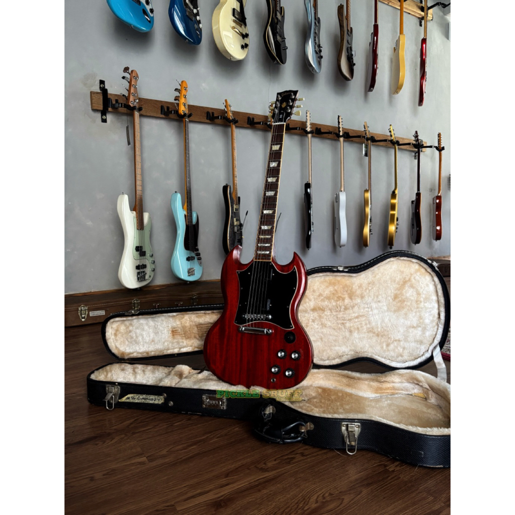 GIBSON SG STANDARD YEAR: 2008 | GITAR GIBSON SG STANDARD FISHMAN PICKUPS