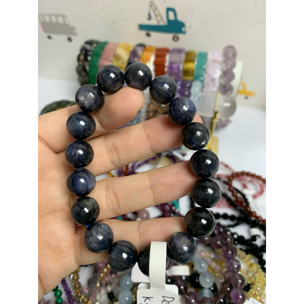 Devil Kyanite