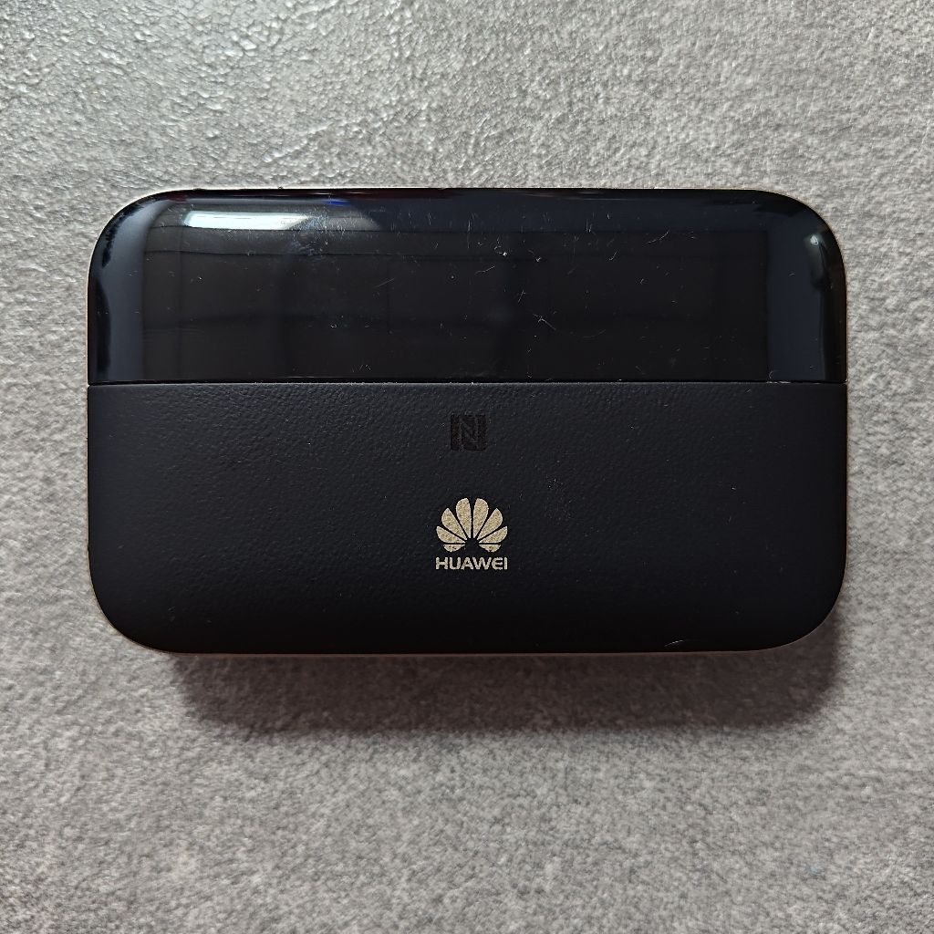 E5885 E5885Ls-93a 6400MAH Modem Mifi Wifi Huawei Unlock All Operator 4G+ CAT6