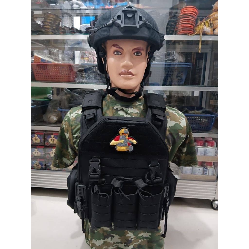 Rompi Body Vest / Rompi Vest Body Tactical Lasercut & Helm Mich Cover Hitam Tactical set