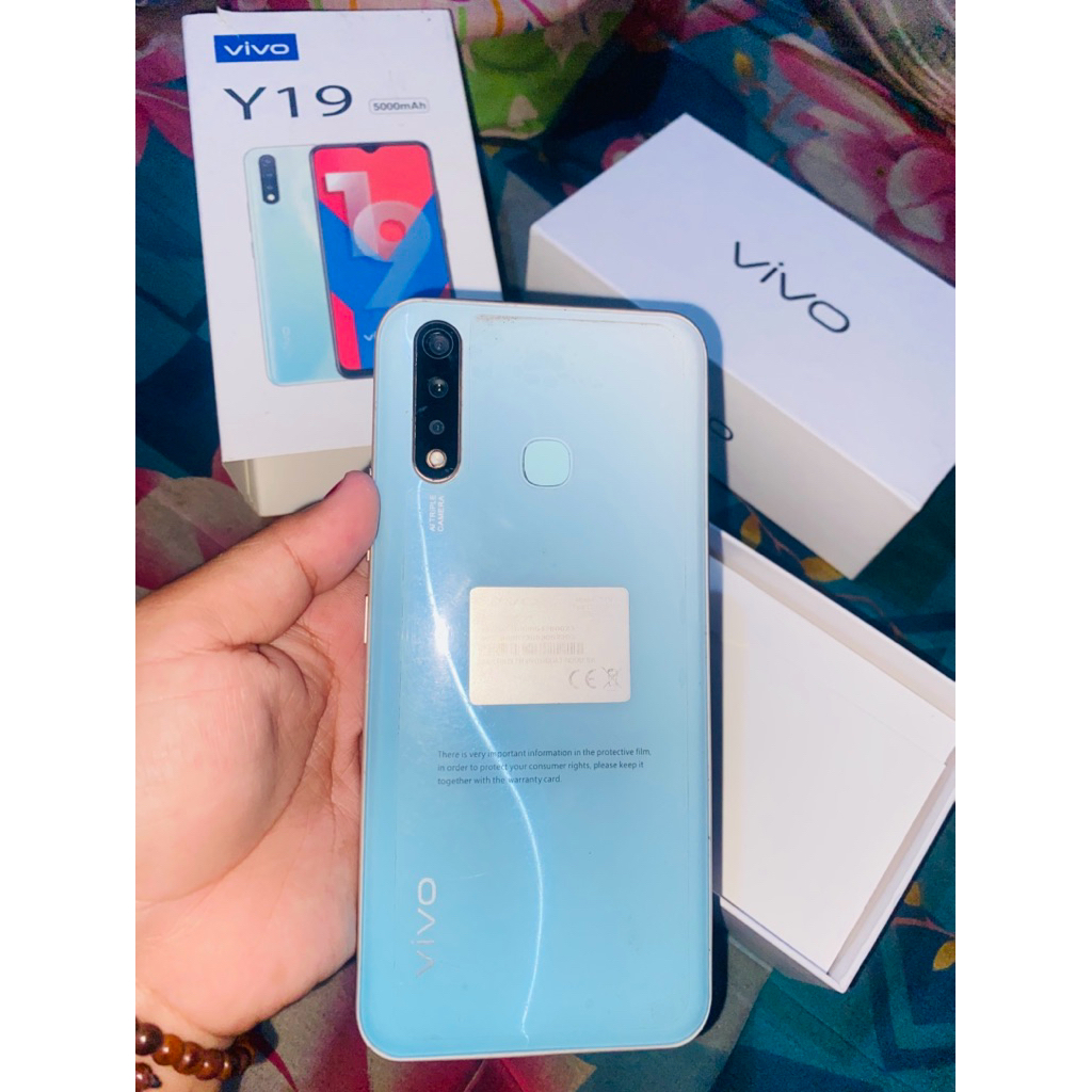 vivoy19