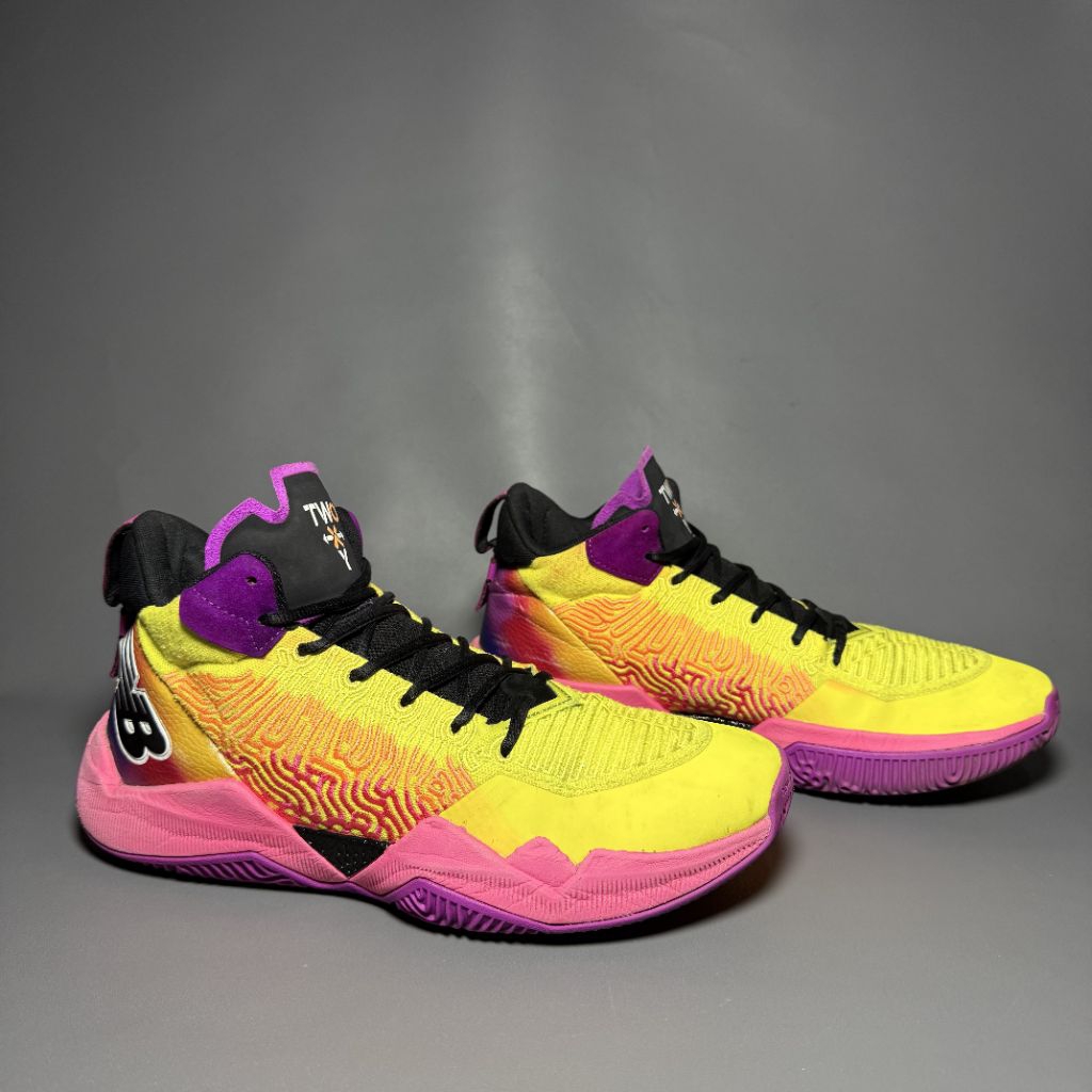 sepatu basket voli second NB two wxy x dejounte murray size 45 insol 29cm
