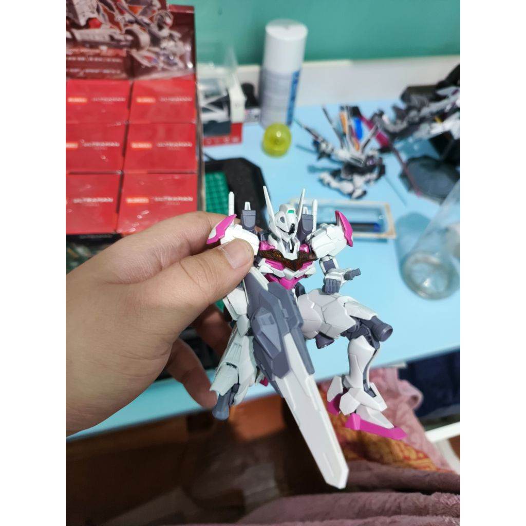 HG Bandai Gundam Lfrith