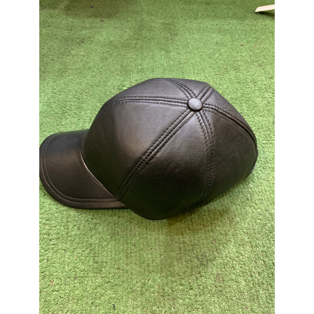 Topi model baseball