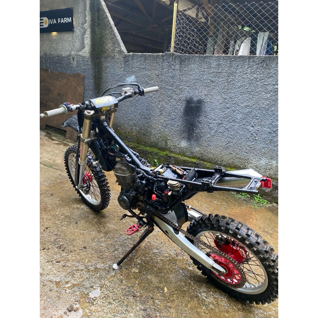 Rangka crf 150L original