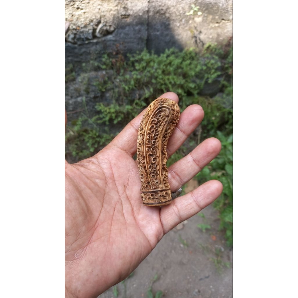 deder keris full ukiran bahan kayu jambu hutan handle keris ukir deder ukir kayu ukir warangka full 