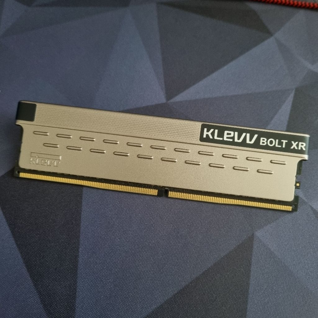 Ram PC Klevv XR Bolt 1x16 Gb DDR4 3600 Mhz