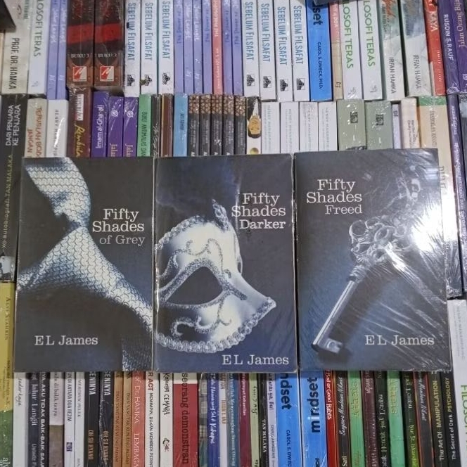 fifty shades of grey darker freed by el james english ORIGINAL