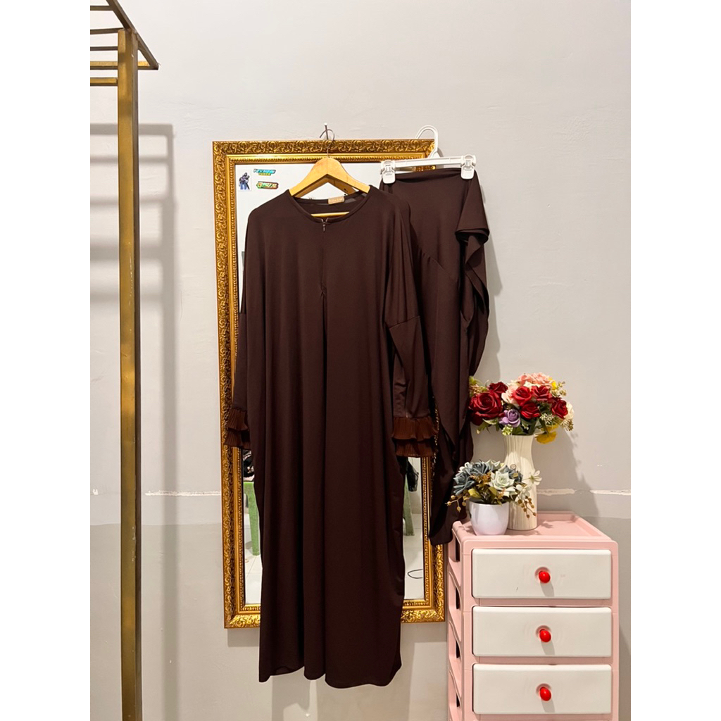 Abaya by Zazaa label