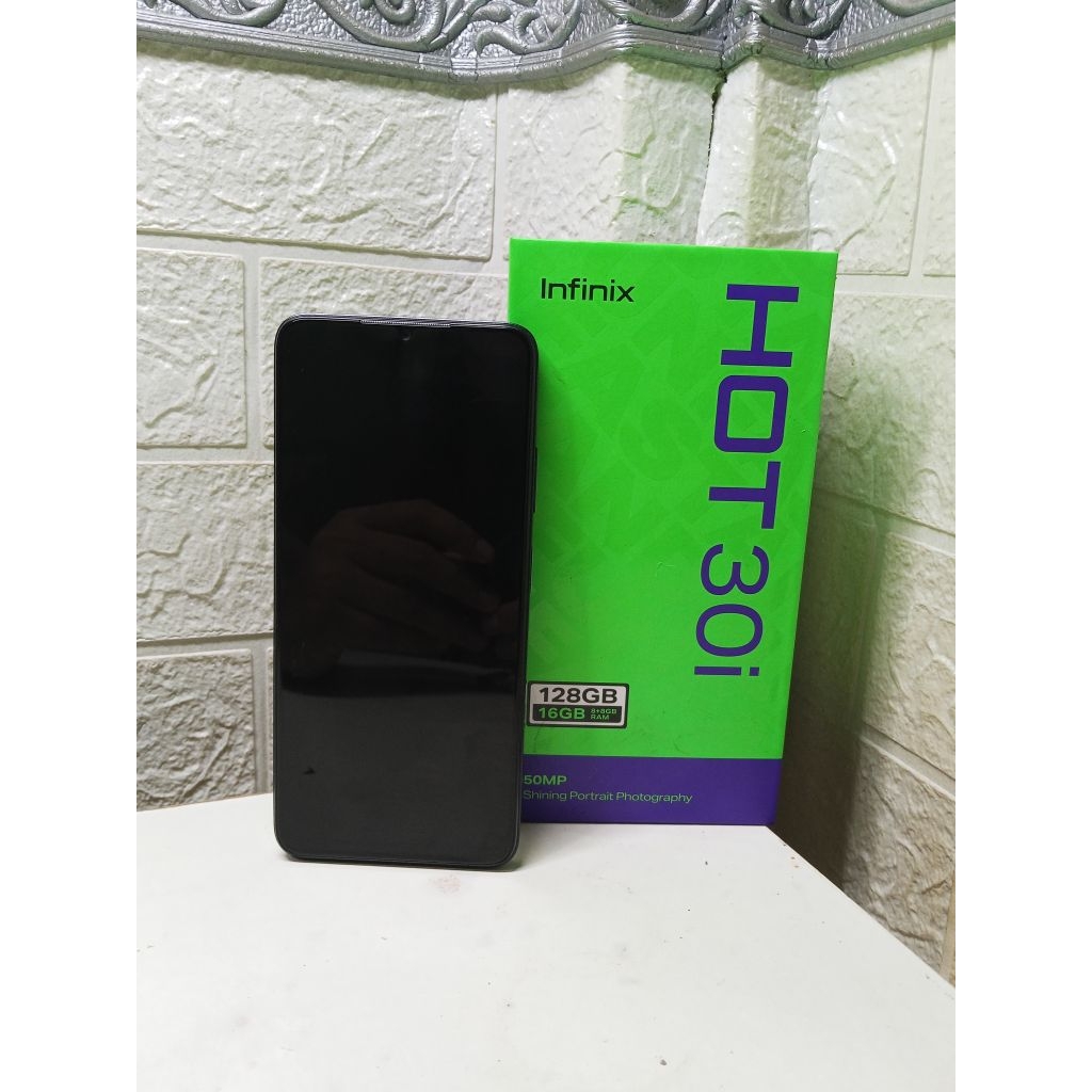 Infinix Hot 30i 8/128 Second