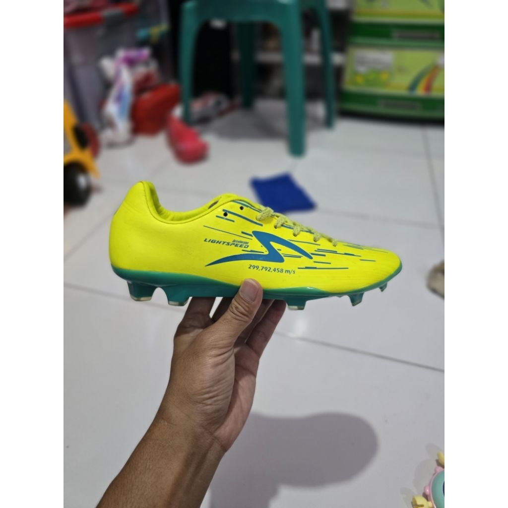 specs ls reborn safety yellow fg sz 38 second