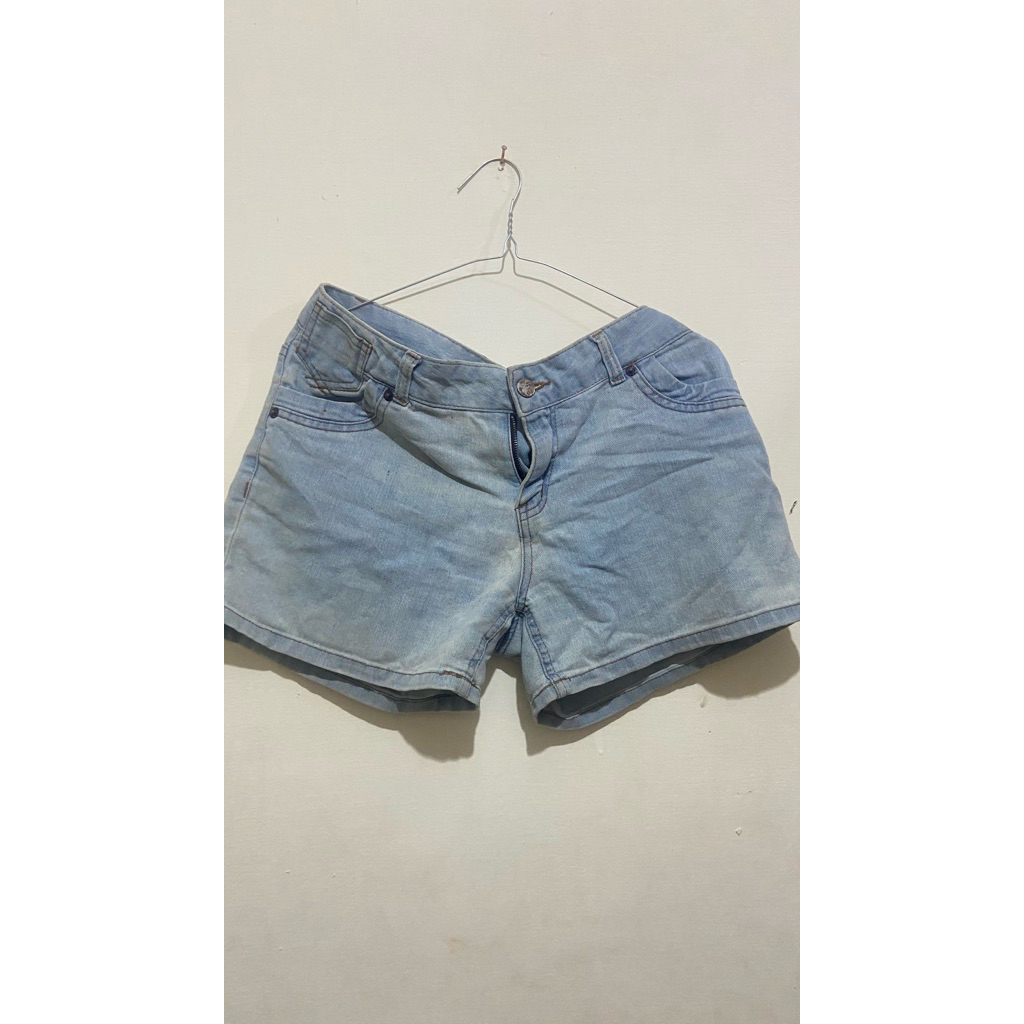 Short Pants Jeans Second (baca deskripsi ya)