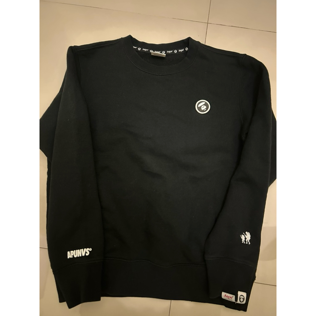 Sweater Hitam Aape By Bathing Ape Size M (Preloved)