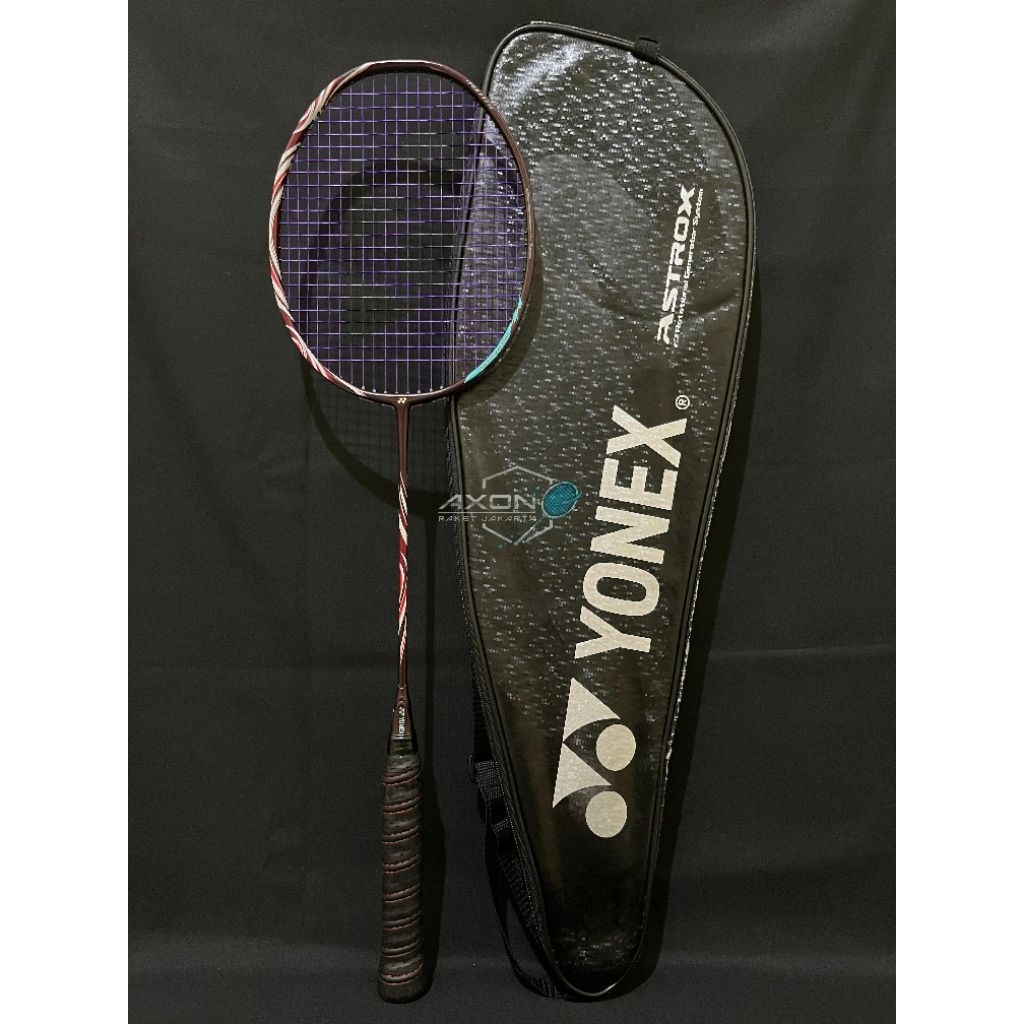 Yonex Astrox 100ZZ Kurenai (4UG5) Bekas - Second