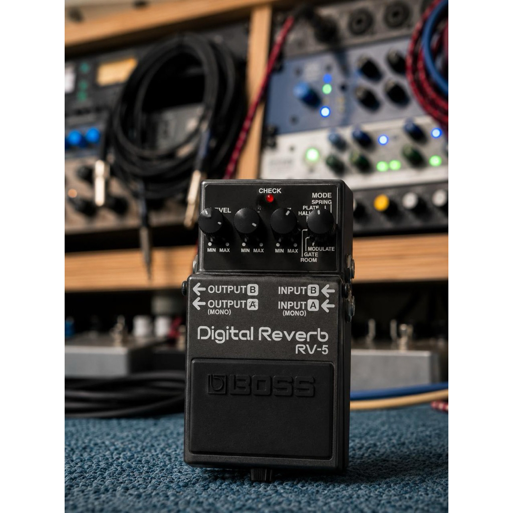 Efek Gitar Boss RV-5 Reverb