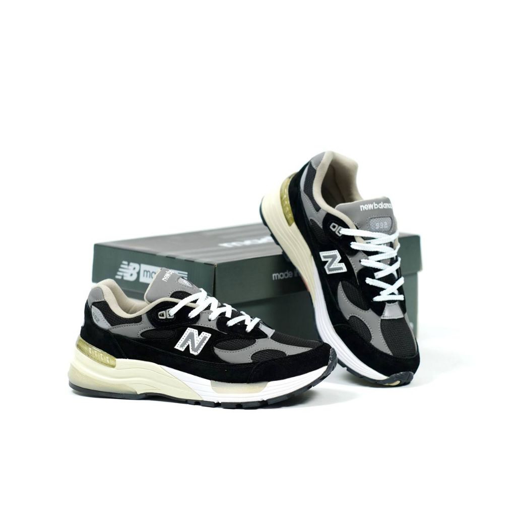 SEPATU PRIA / WANITA NB 992 Made in USA Black/Grey