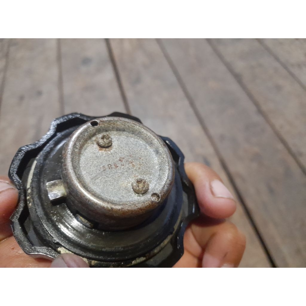 tutup tangki honda win original copotan