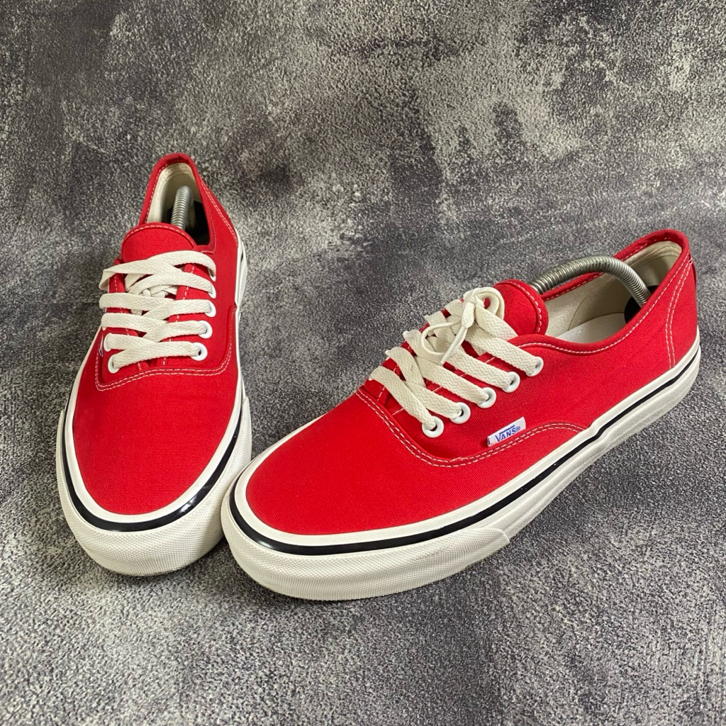 Sepatu Sneakers Vans Authentic Red Chili Second Original