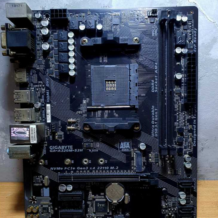 Motherboard Gigabyte A320M AM4 normal