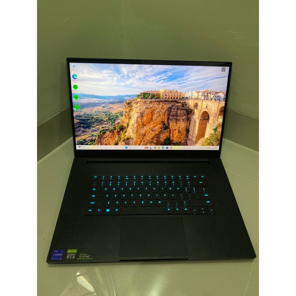 razer Blade 17 Laptop