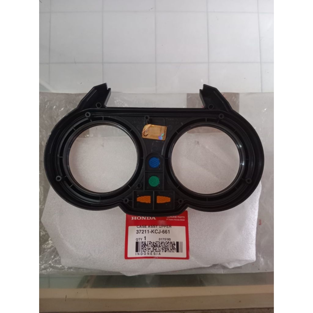 MIKA COVER ATAS SPEEDOMETER KILOMETER HONDA TIGER REVO 2006 ORIGINAL AHM - 37211 KCJ 661