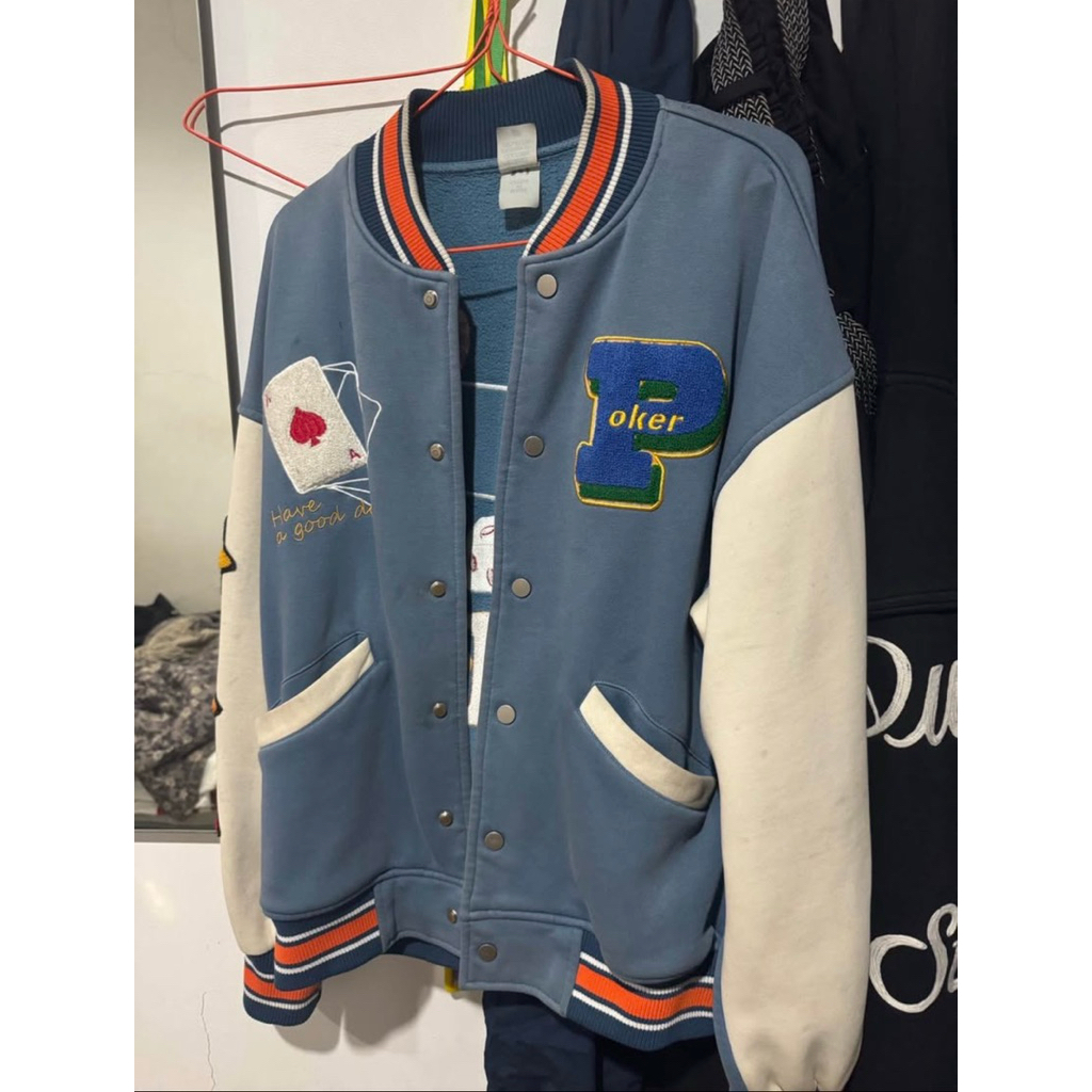varsity onpoint streetwear