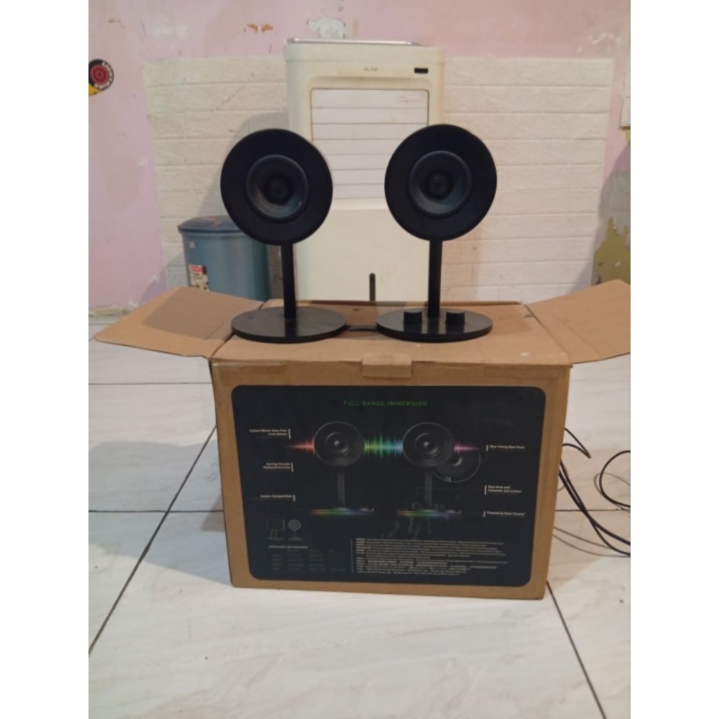Speaker Razer Nommo Chroma 2.0