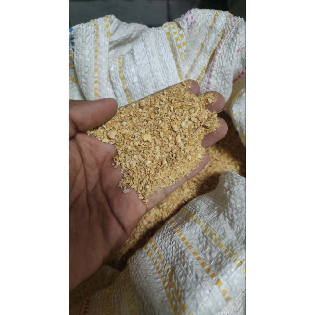 Bungkil Kedelai SBM 50 kg Protein 44%