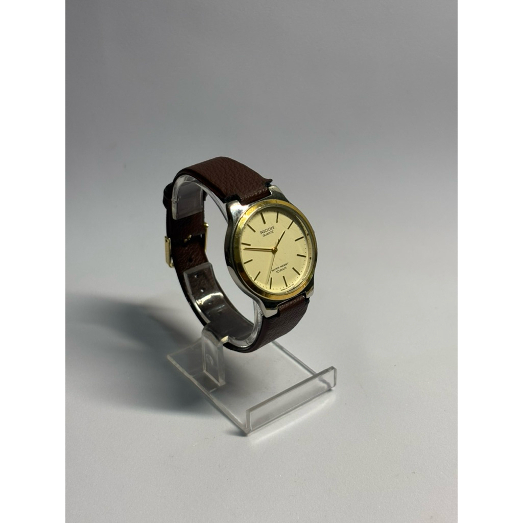 Jam Ricoh Classic Quartz