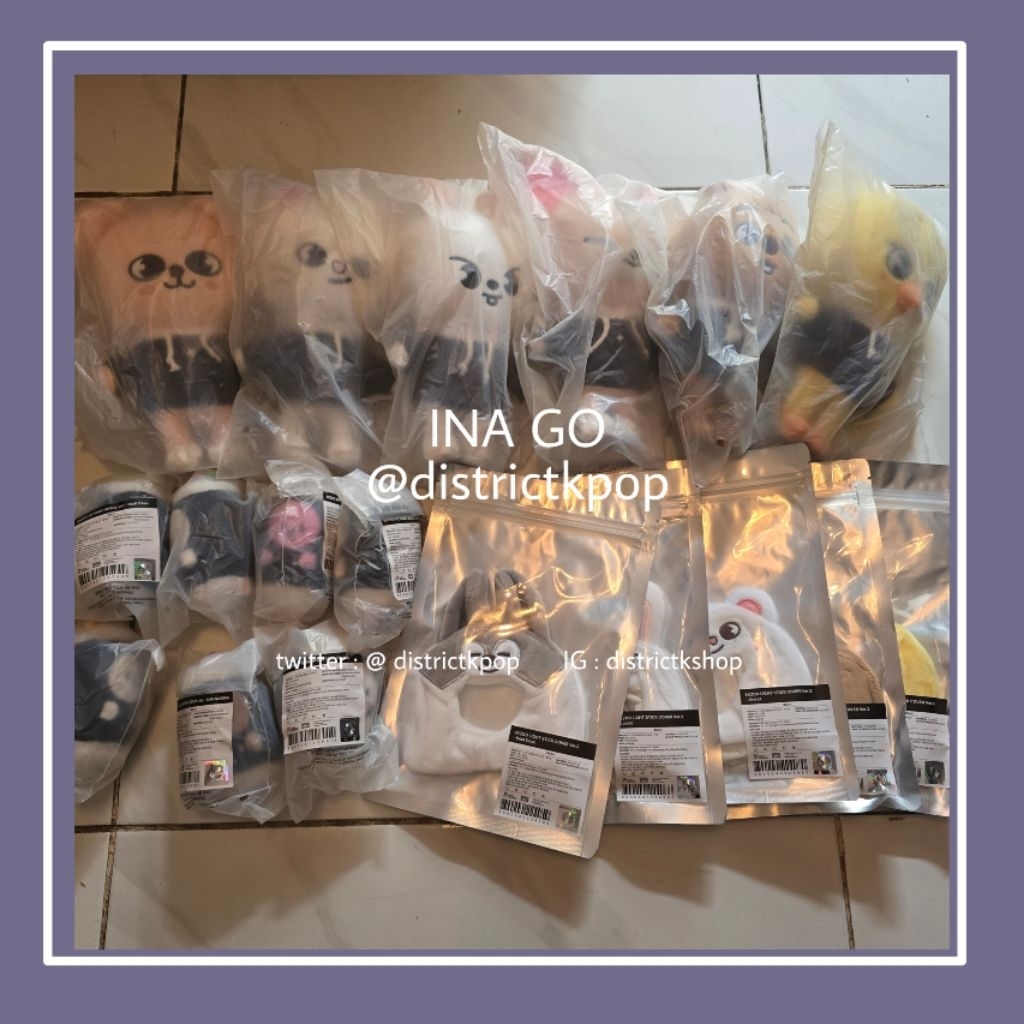 [READY STOCK] SKZ SKZOO STRAY KIDS PLUSH ORIGINAL LIGHTSTICK COVER VER 2 SKZOO KEYRING SEOUL VER