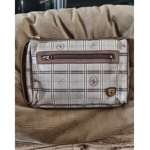 Clutch/Pouch Ferrari (second)