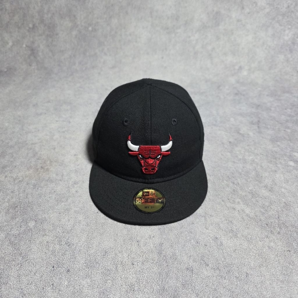 TOPI NBA CHICAGO BULLS FITTED HATS BY NEW ERA 59FIFTY