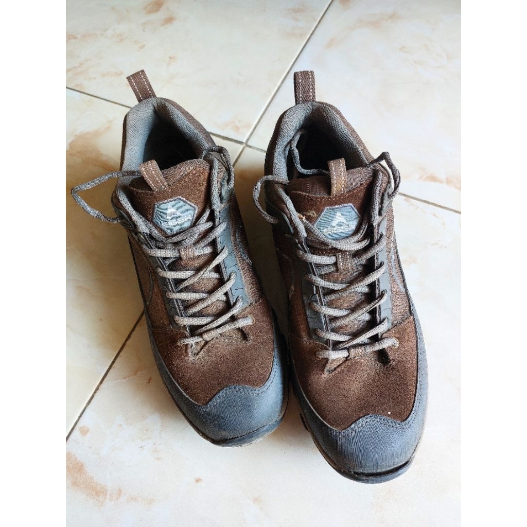 sepatu eiger tiger claw 2.0 ORI