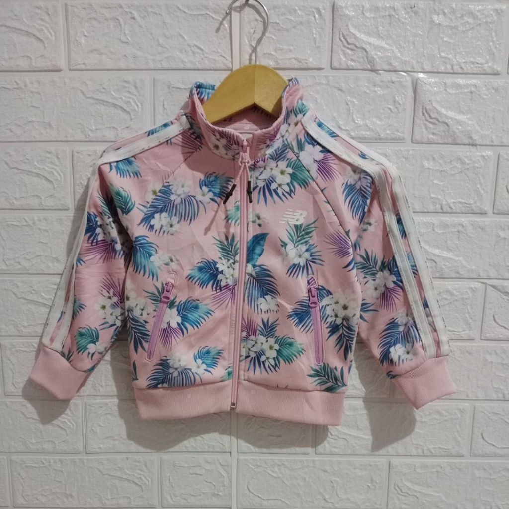 Tracktop anak NB bunga big logo size 100/LD 62 P 35