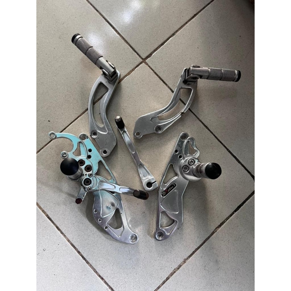 UB Option 1 satria fu