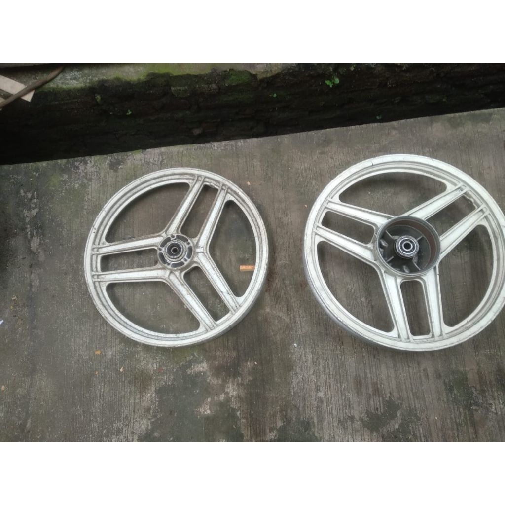 velg sport rim velk depan belakang pelek Original Honda Raider HX 135