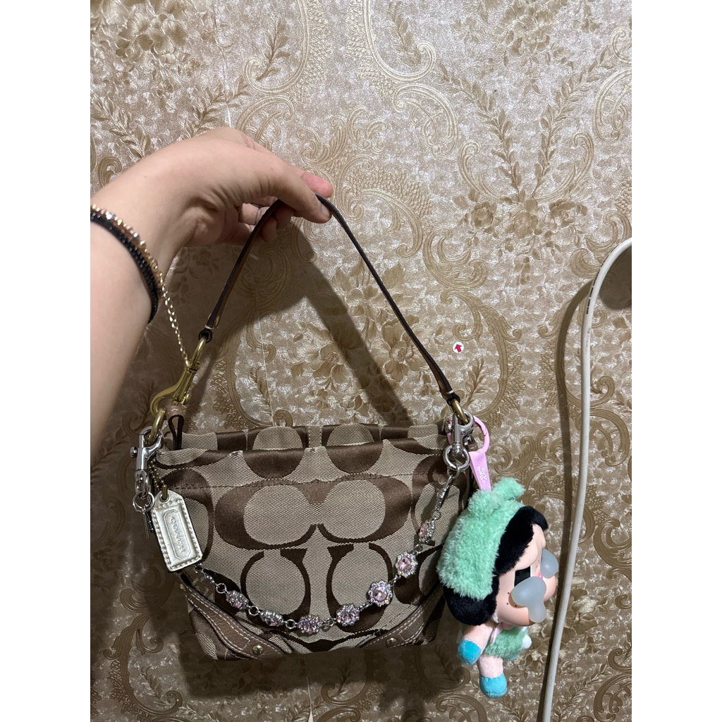 Coach carly mini (SOLD)
