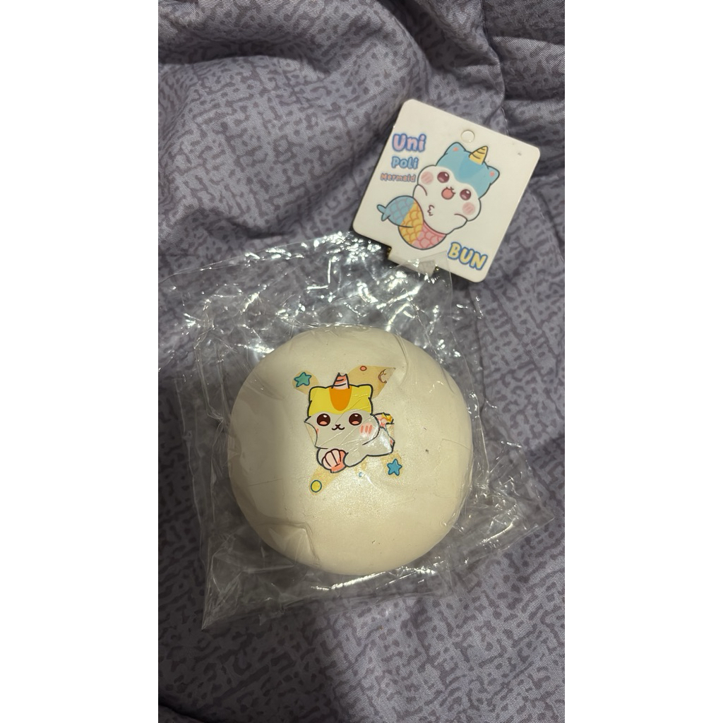 Poli Bun Squishy