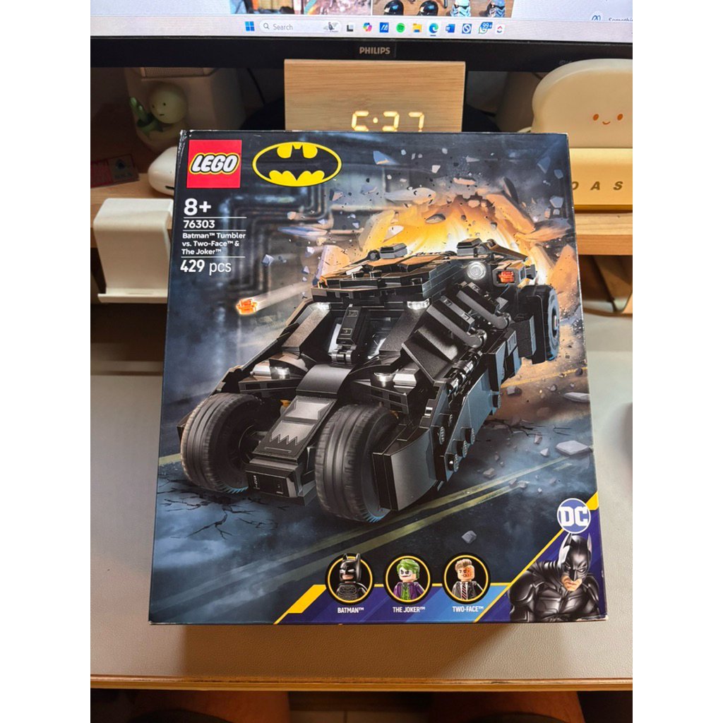 Lego Batman Tumbler Vs. Two-Face & The Joker 76303