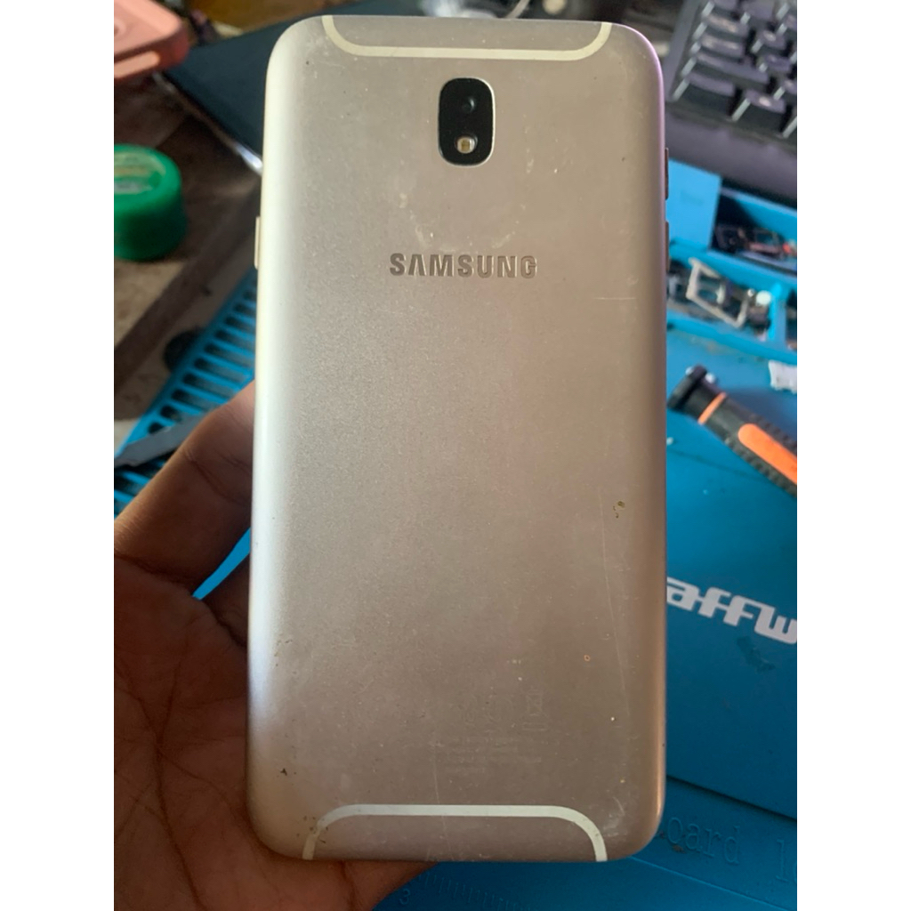 Samsung J7 pro minus lcd