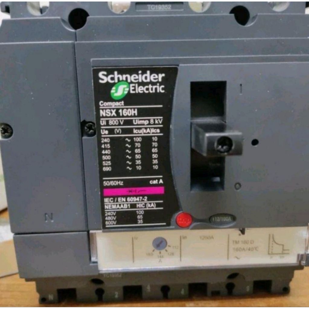 MCCB SCHNEIDER NSX 160H 4P 160A