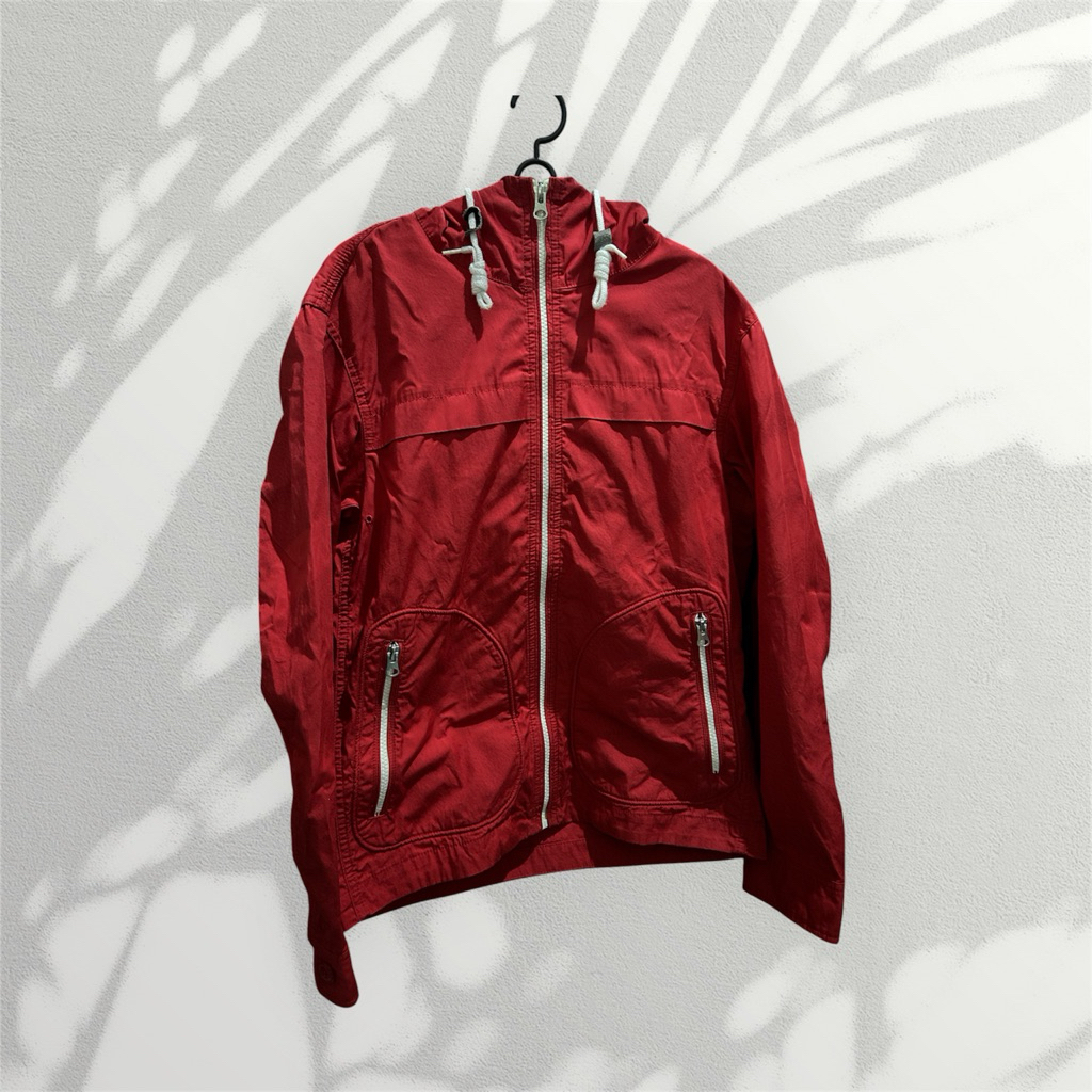 Jaket uni merah
