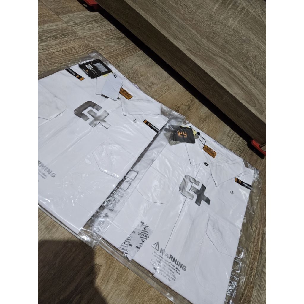 New kemeja cartenz akkadian size L dan XL