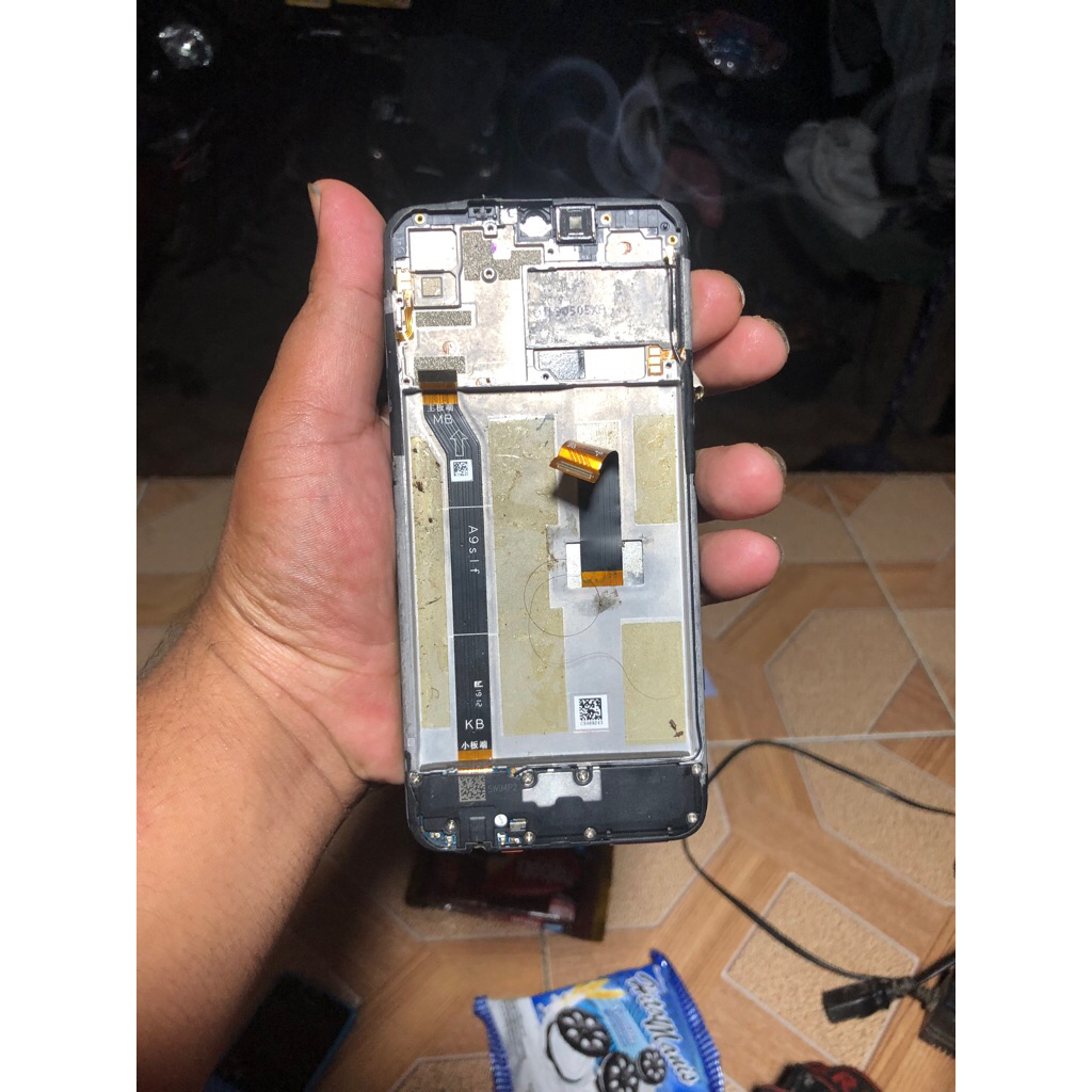 lcd plus frame dan part lain nya realme 3,oppo a5s,oppo a11k,oppo a7 copotan