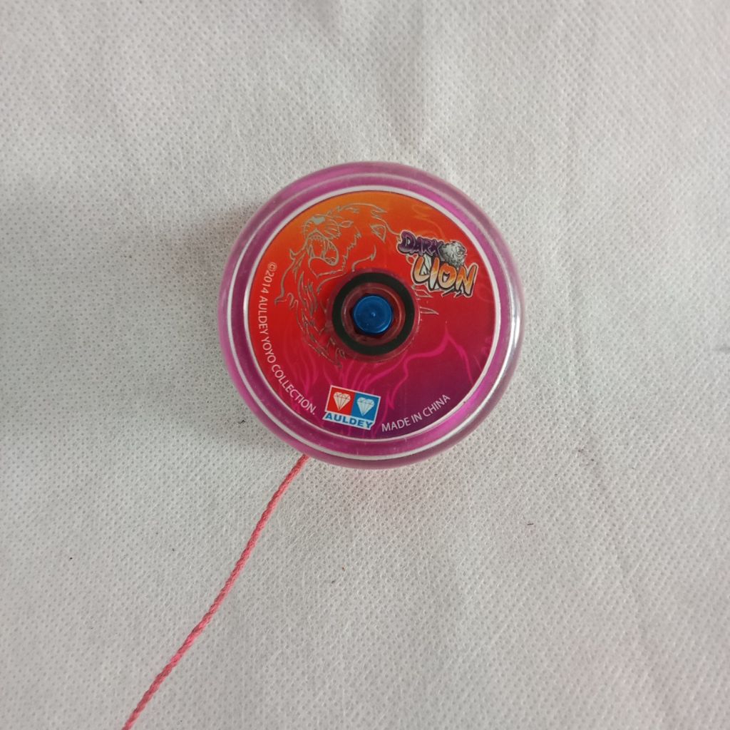 yoyo blazing teens dark lion