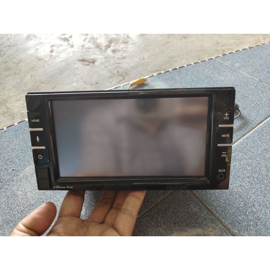 clarion head unit Livina 2020