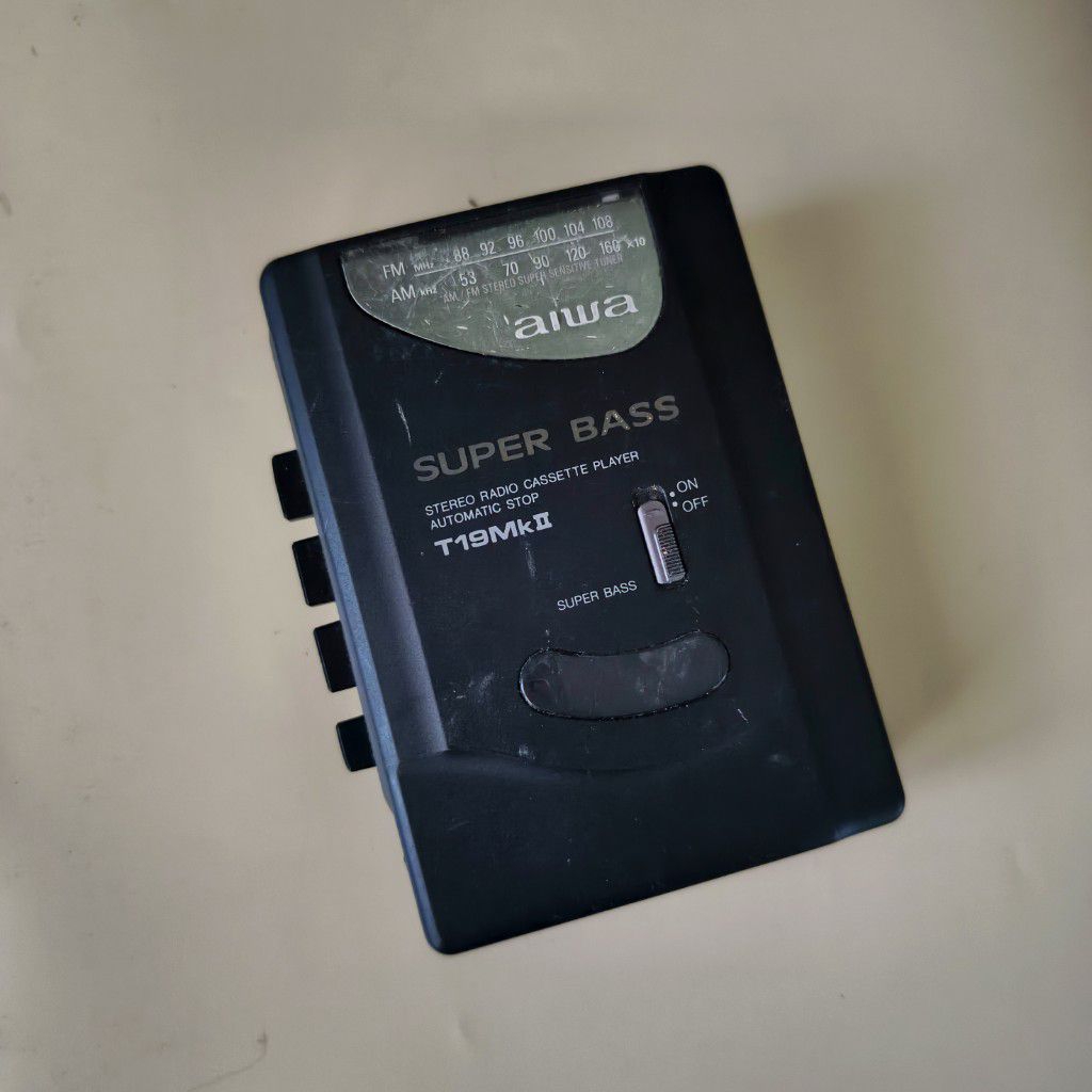Walkman Aiwa Cassette Player