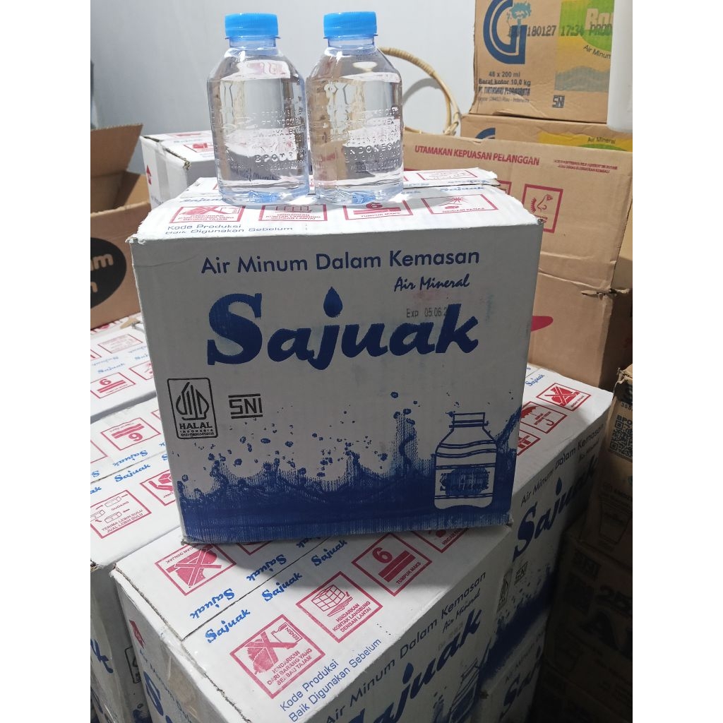 Air Mineral Sajuak Botol 220ml