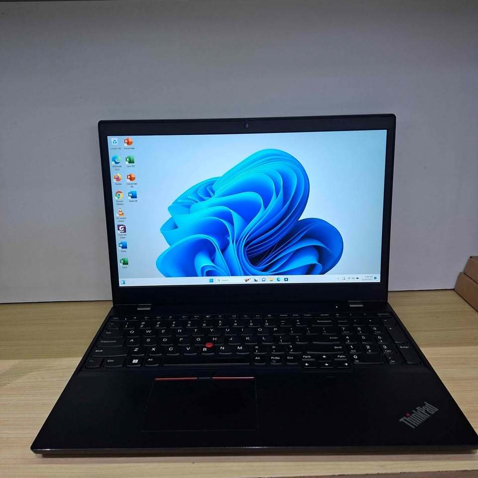 Lenovo Thinkpad L15 G2 AMD Ryzen 5-5600U RAM 16GB SSD 256GB Win 11 Pro 64 Bit Original