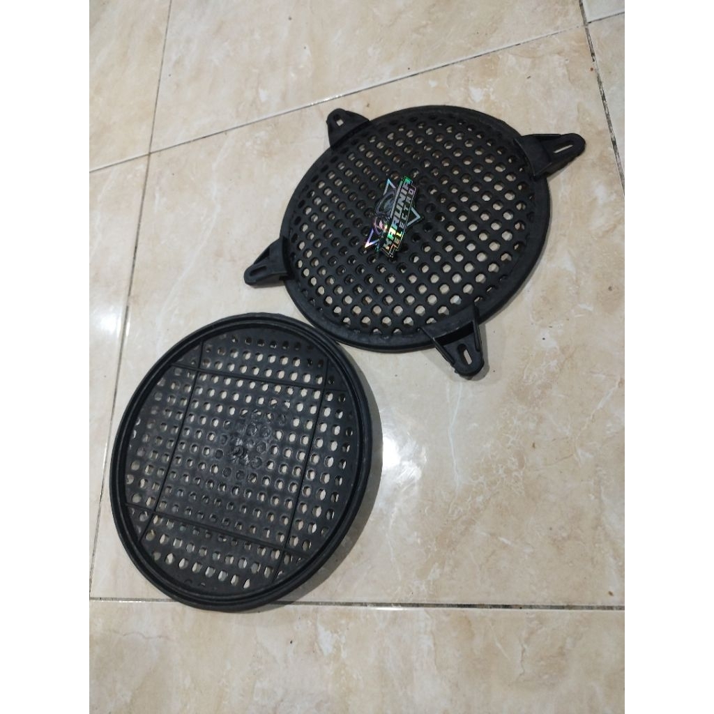 penutup spiker 8inch bulat plastik
